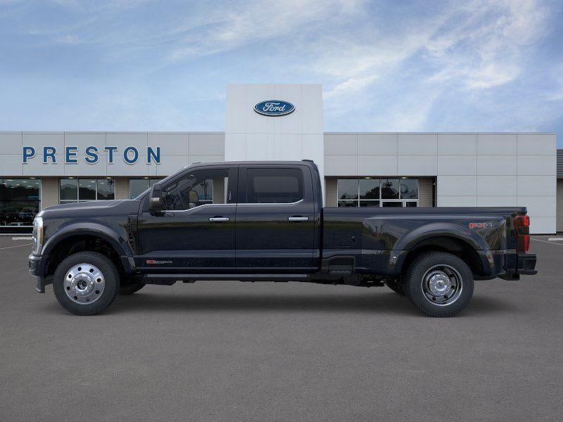 2026 Ford Super Duty F-450 DRW Platinum
