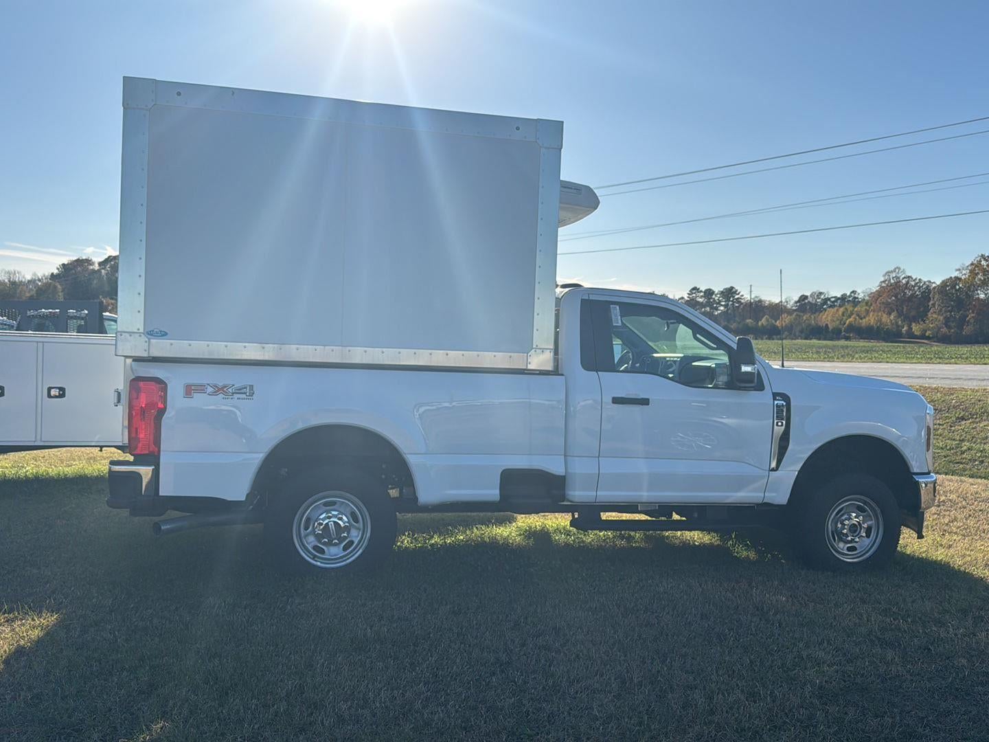 2024 Ford Super Duty F-250 THERMO KING SLIP IN BODY WITH V320-20 ELECTRIC STAND BY