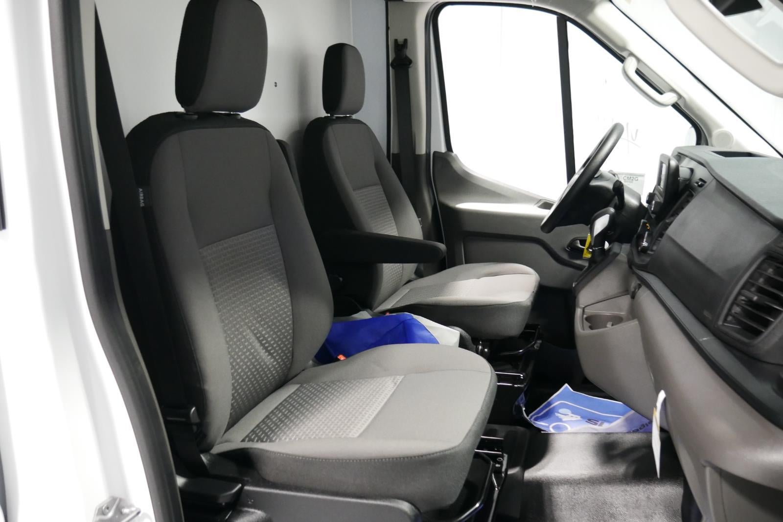 2025 Ford Transit Cargo Van Cargo Van