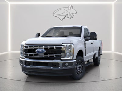 2025 Ford Super Duty F-350 XLT
