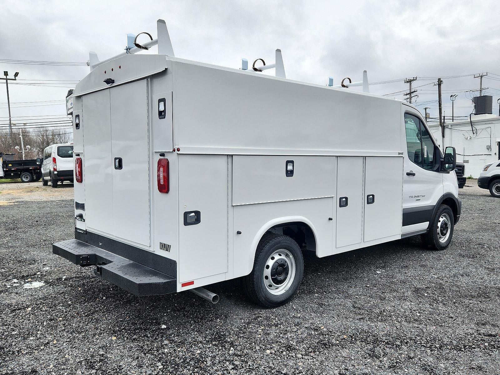 2024 Ford Transit Cutaway Base