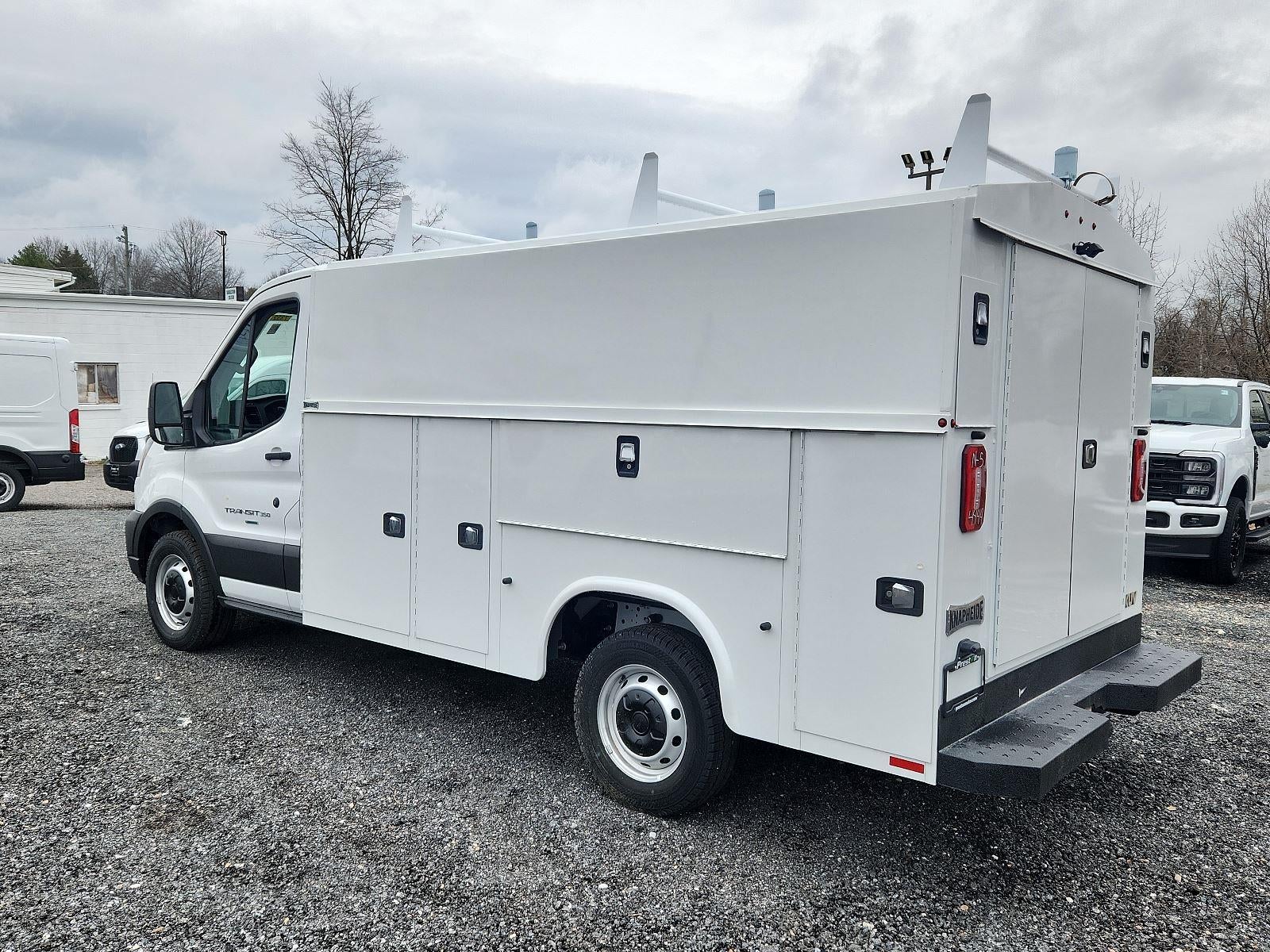 2024 Ford Transit Cutaway Base