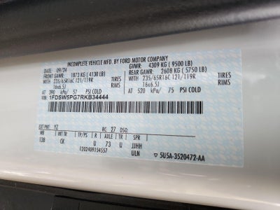 2024 Ford Transit Cutaway Base