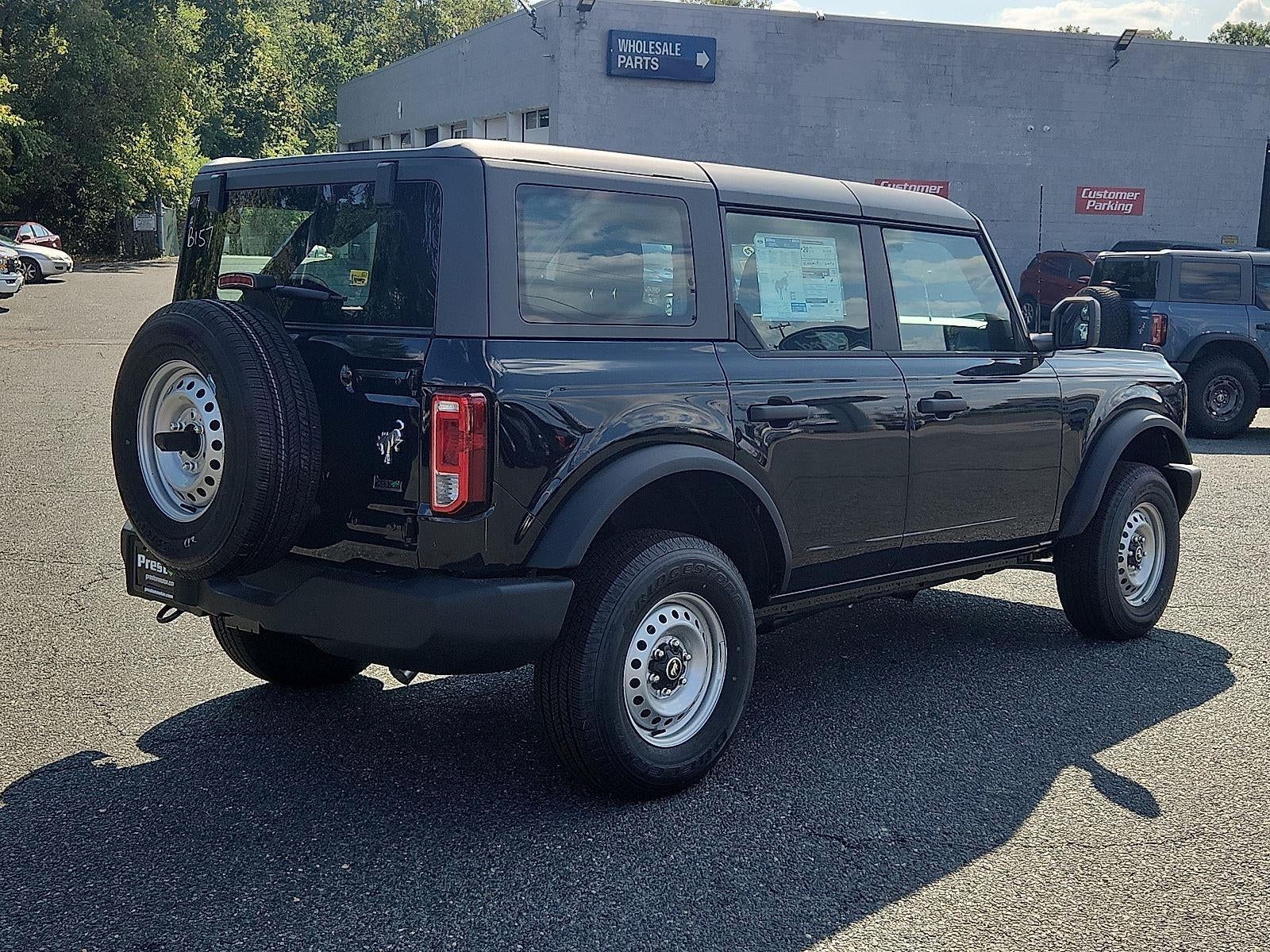 2025 Ford Bronco Base