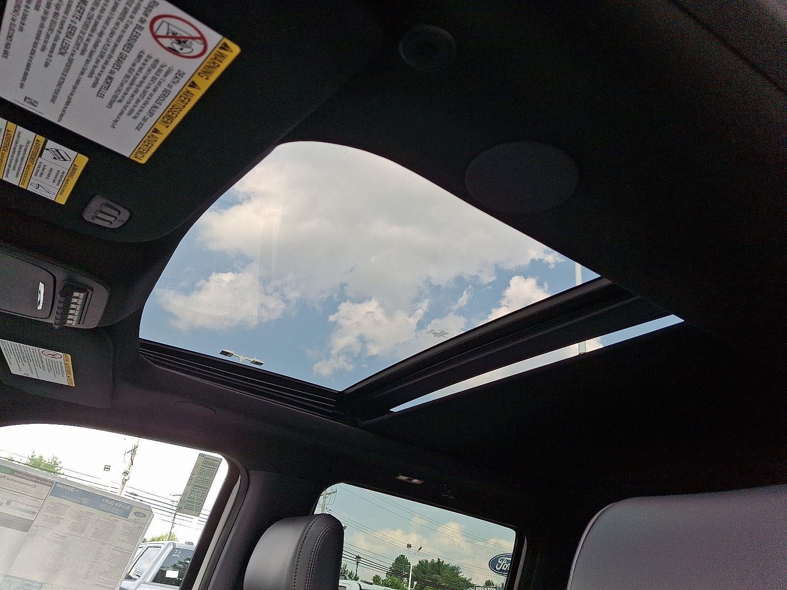 2025 Ford Super Duty F-350 Platinum