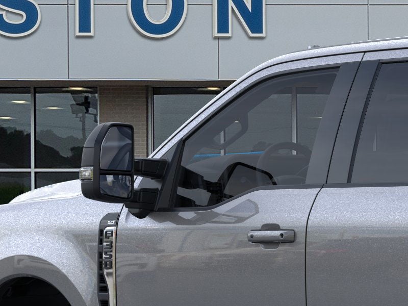 2026 Ford Super Duty F-350 XLT