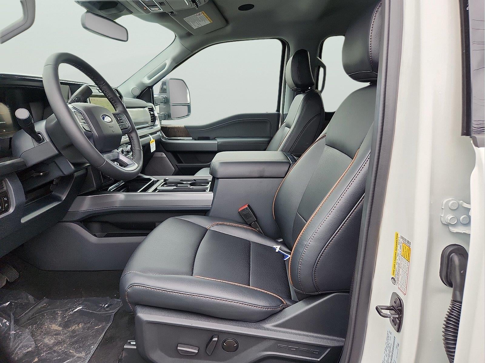 2027 Ford Super Duty F-450 Drw Lariat