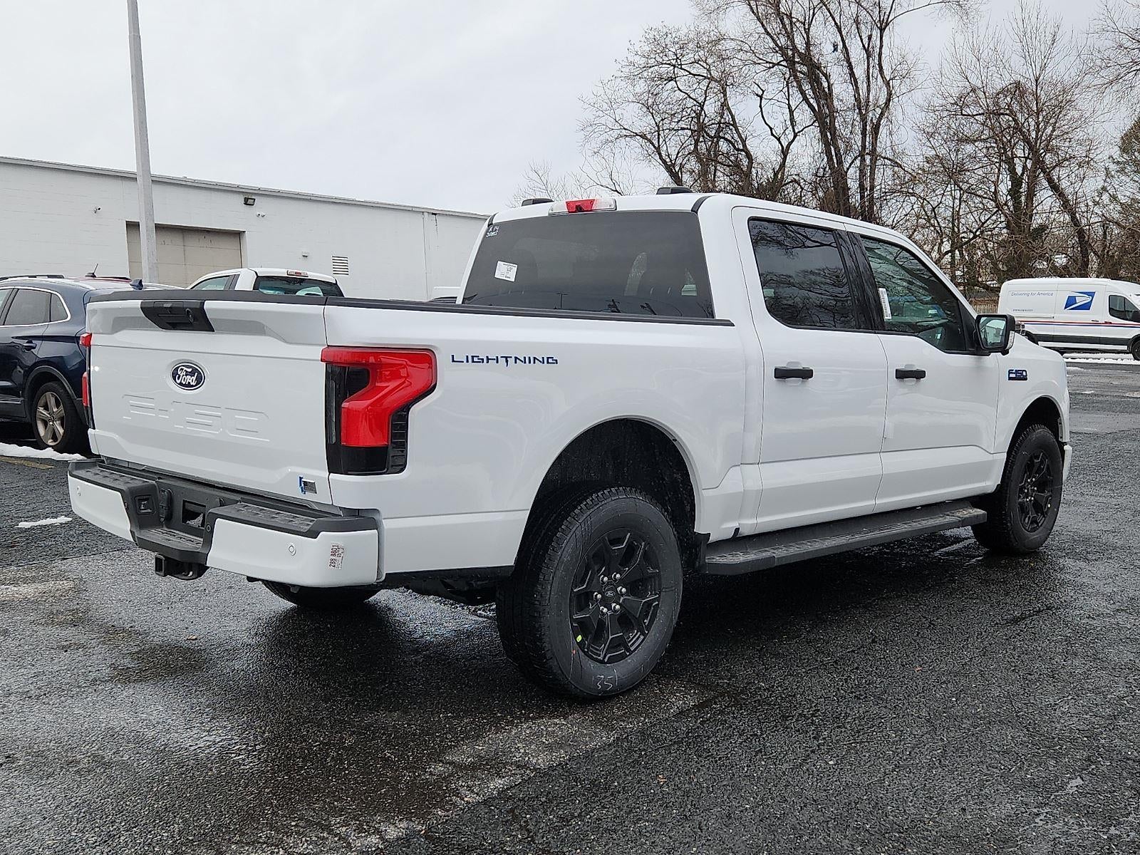 2025 Ford F-150 Lightning XLT