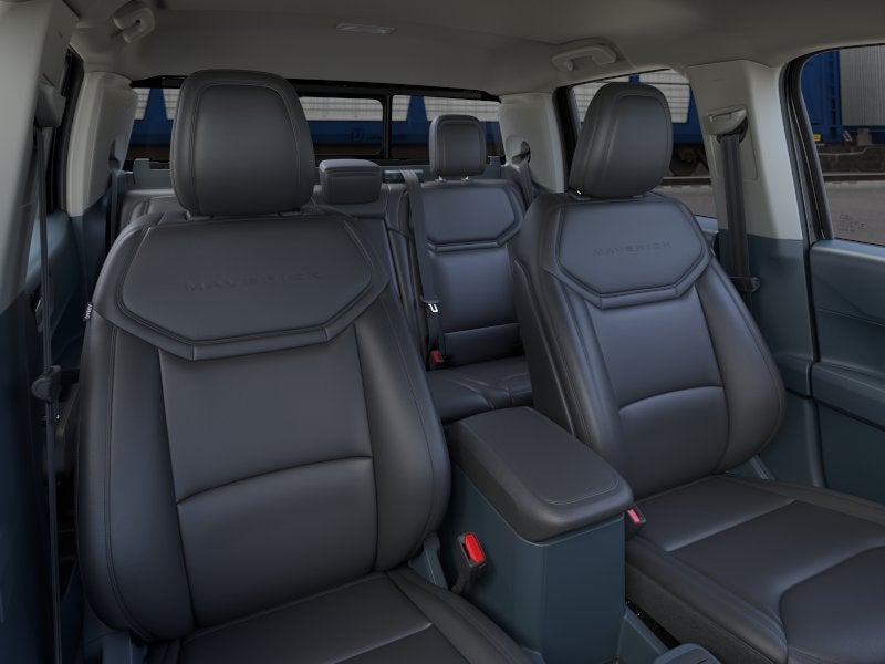 2026 Ford MAVERICK HYBRID Lariat®