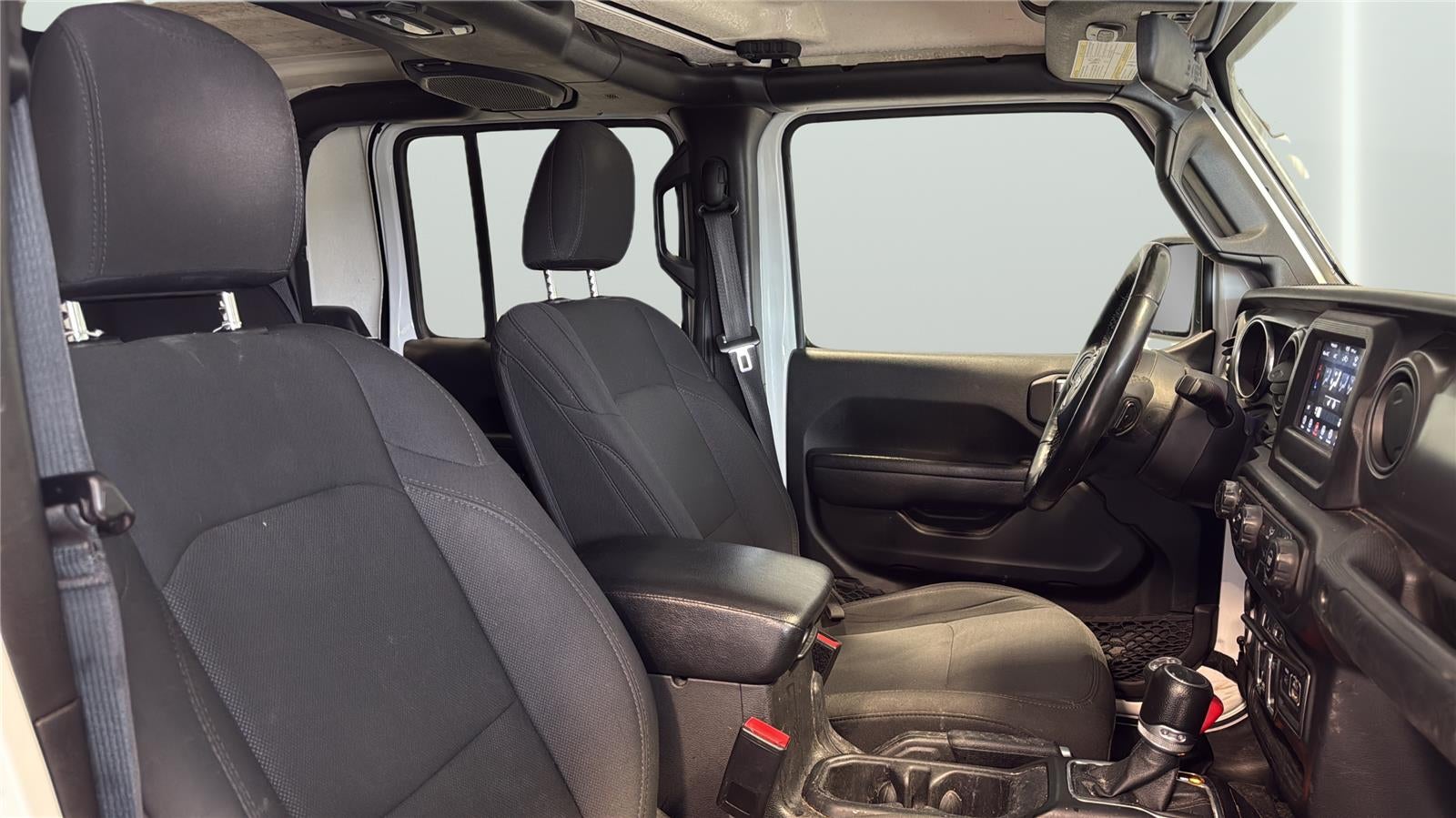 2022 Jeep Gladiator Sport S