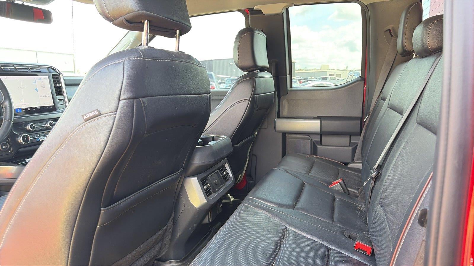 2024 Ford Super Duty F-450 Drw LARIAT
