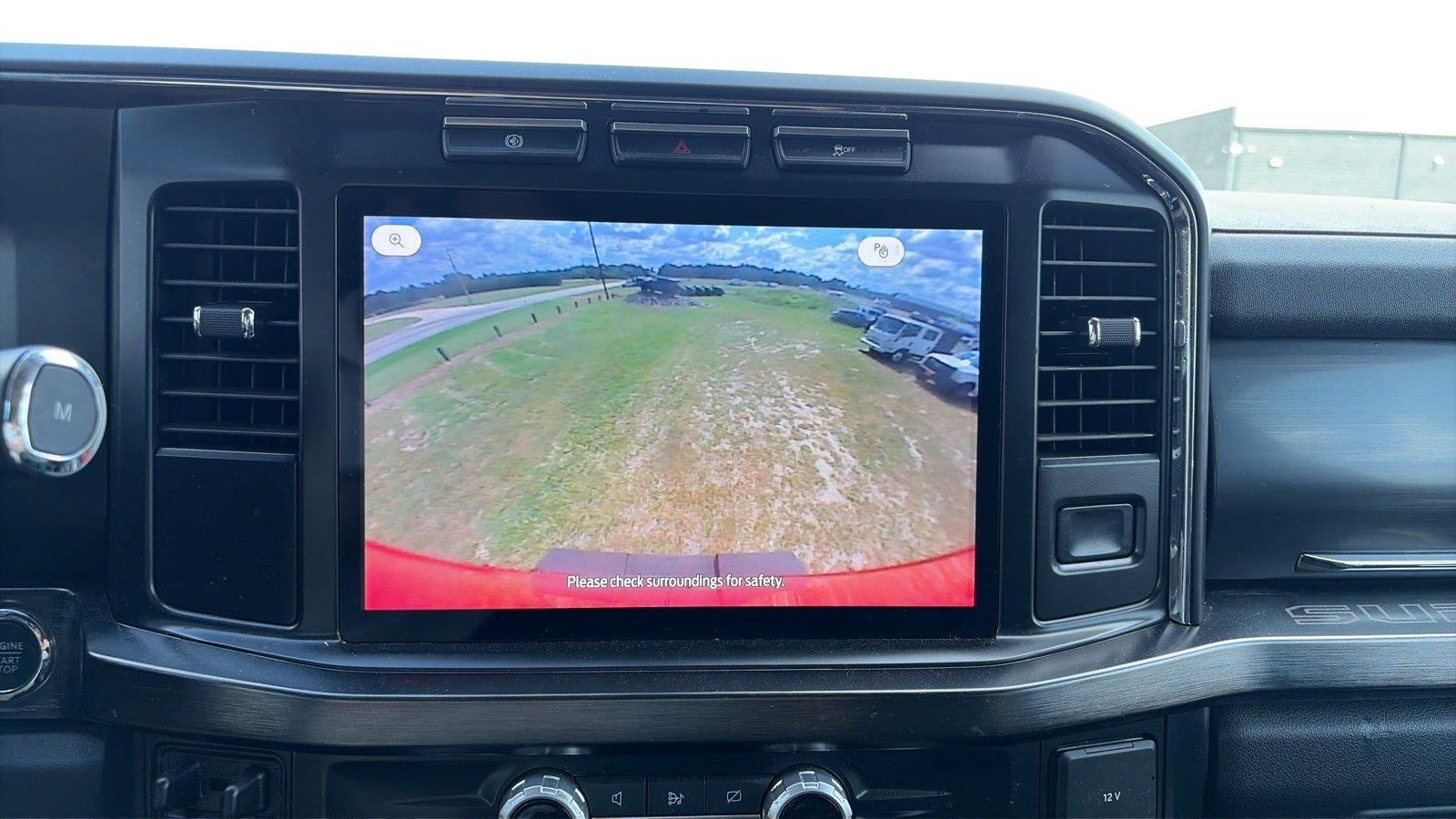 2024 Ford Super Duty F-450 Drw LARIAT