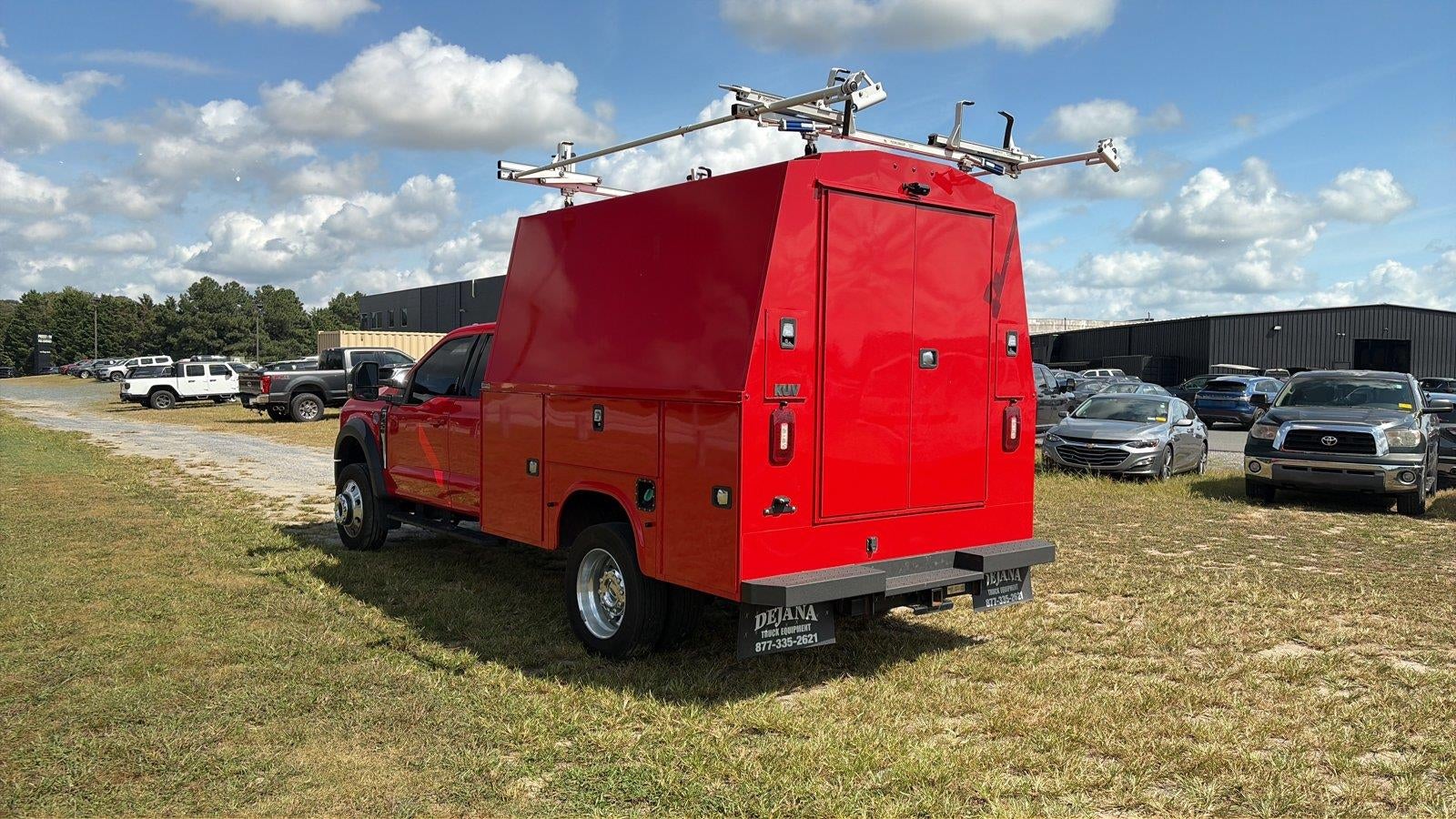 2024 Ford Super Duty F-450 Drw LARIAT