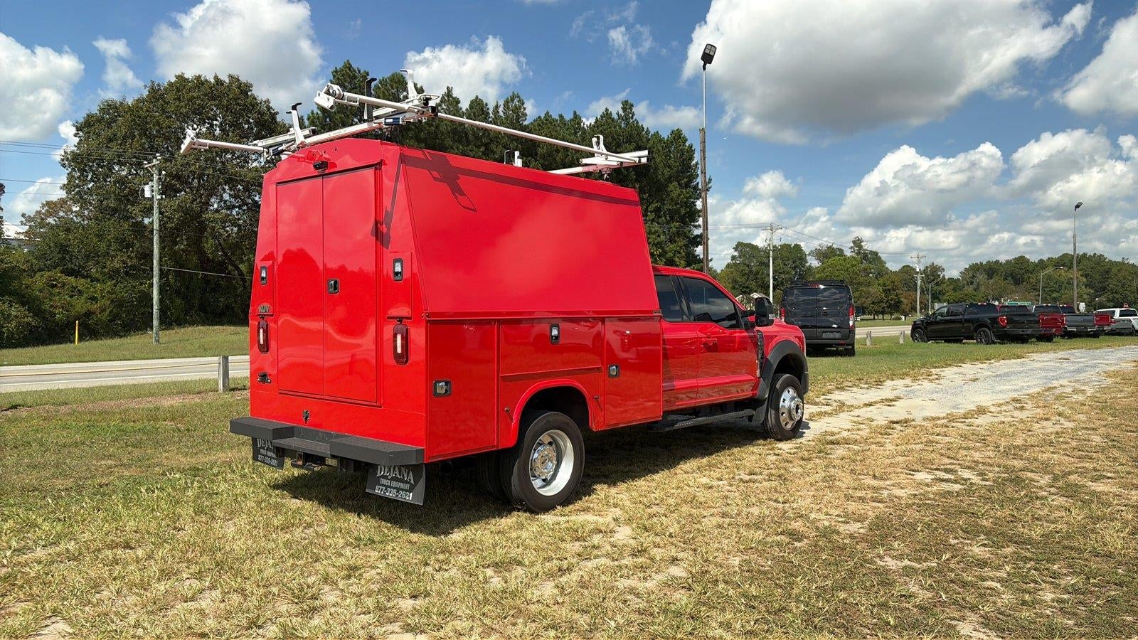 2024 Ford Super Duty F-450 Drw LARIAT
