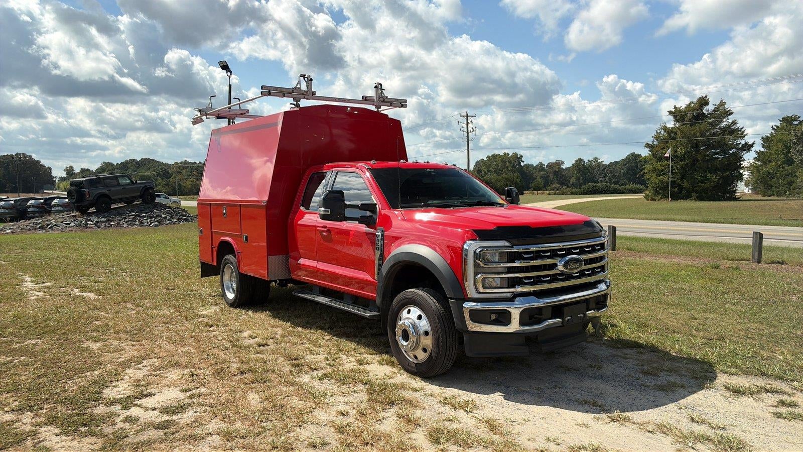 2024 Ford Super Duty F-450 Drw LARIAT