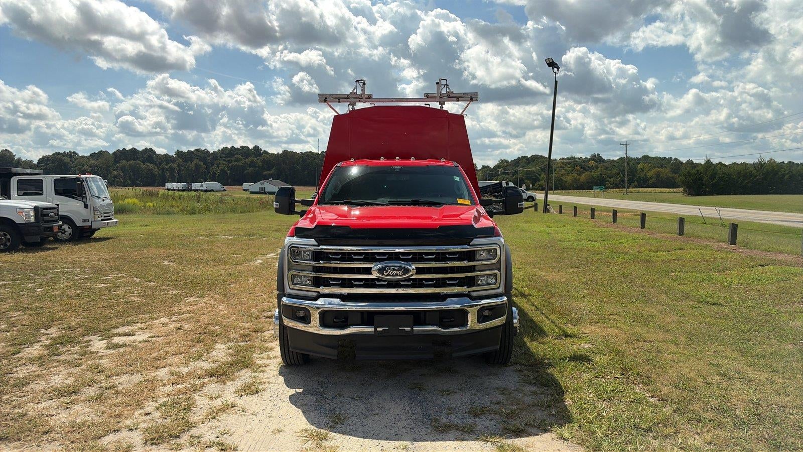 2024 Ford Super Duty F-450 Drw LARIAT