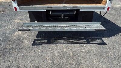 2024 Ford E-Series Cutaway Base