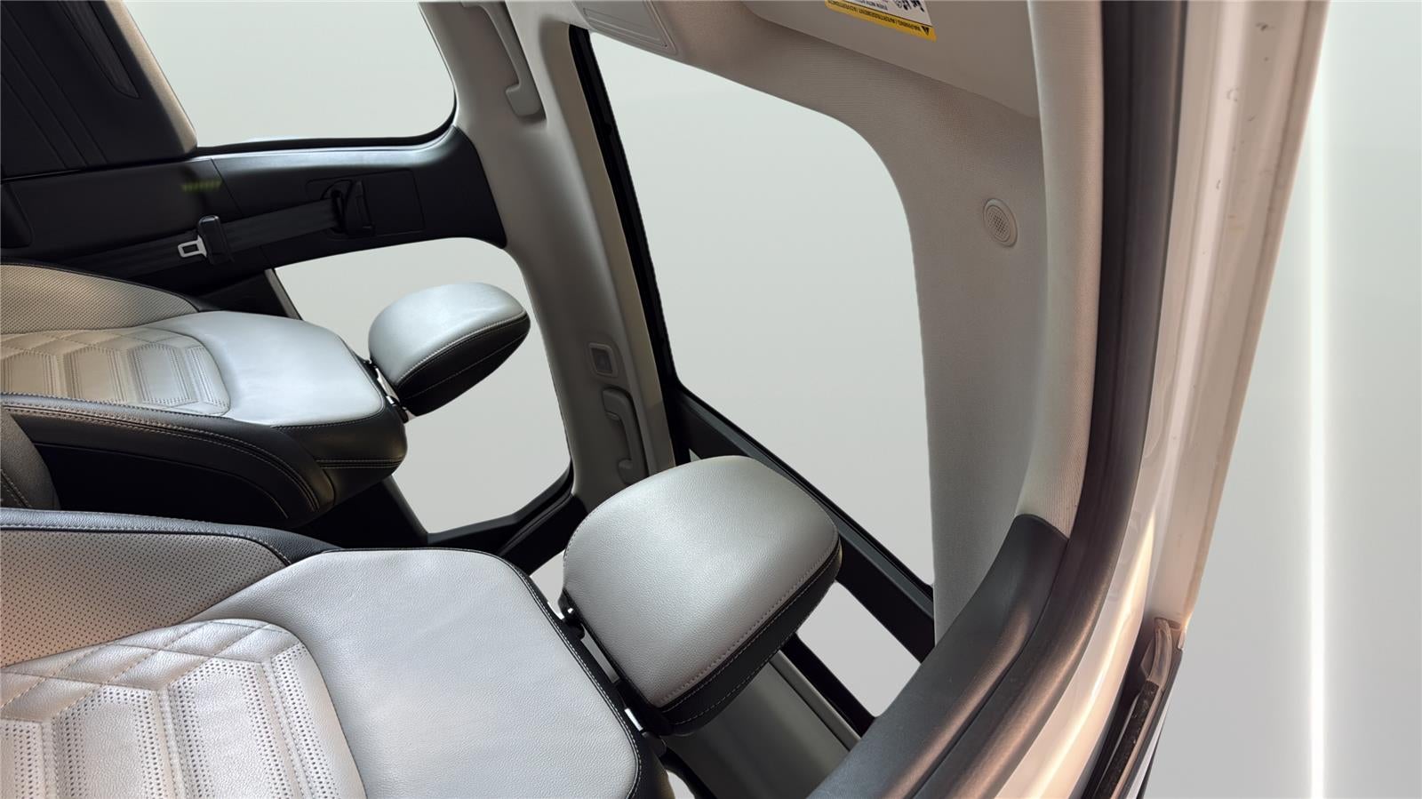 2023 Ford Escape Plug-In Hybrid Base