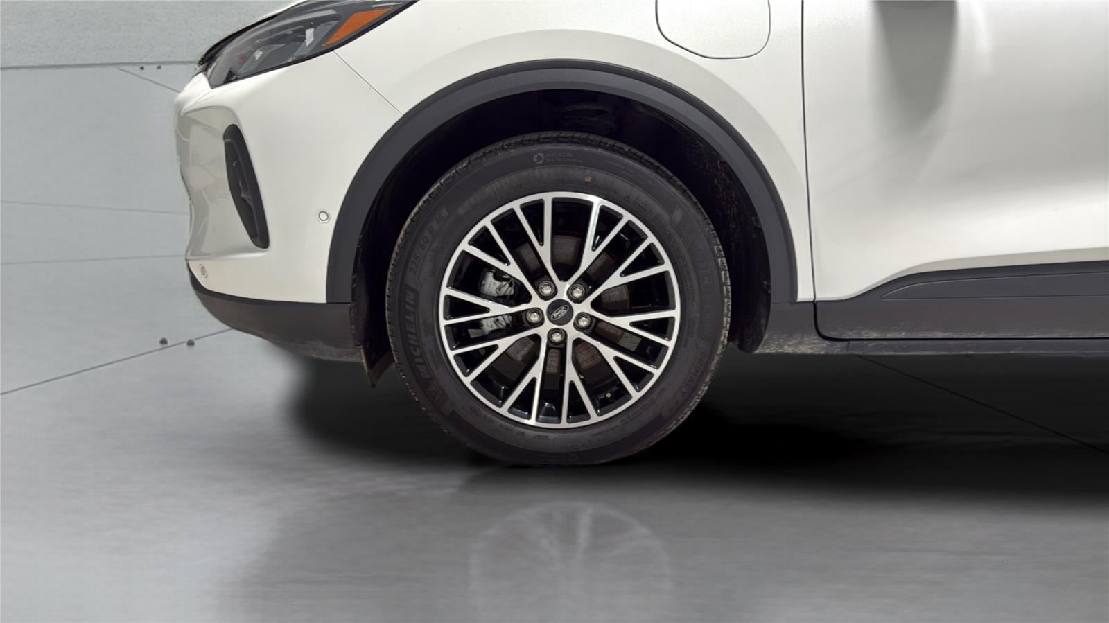 2023 Ford Escape Plug-In Hybrid Base