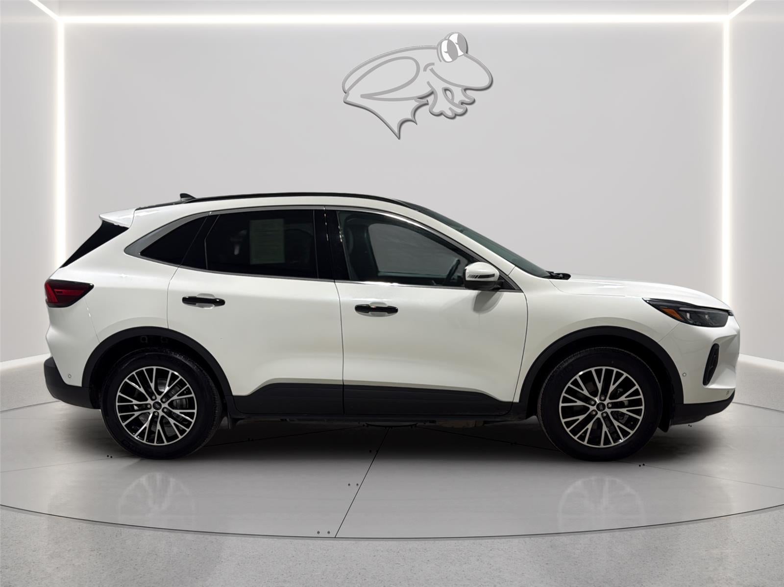 2023 Ford Escape Plug-In Hybrid Base