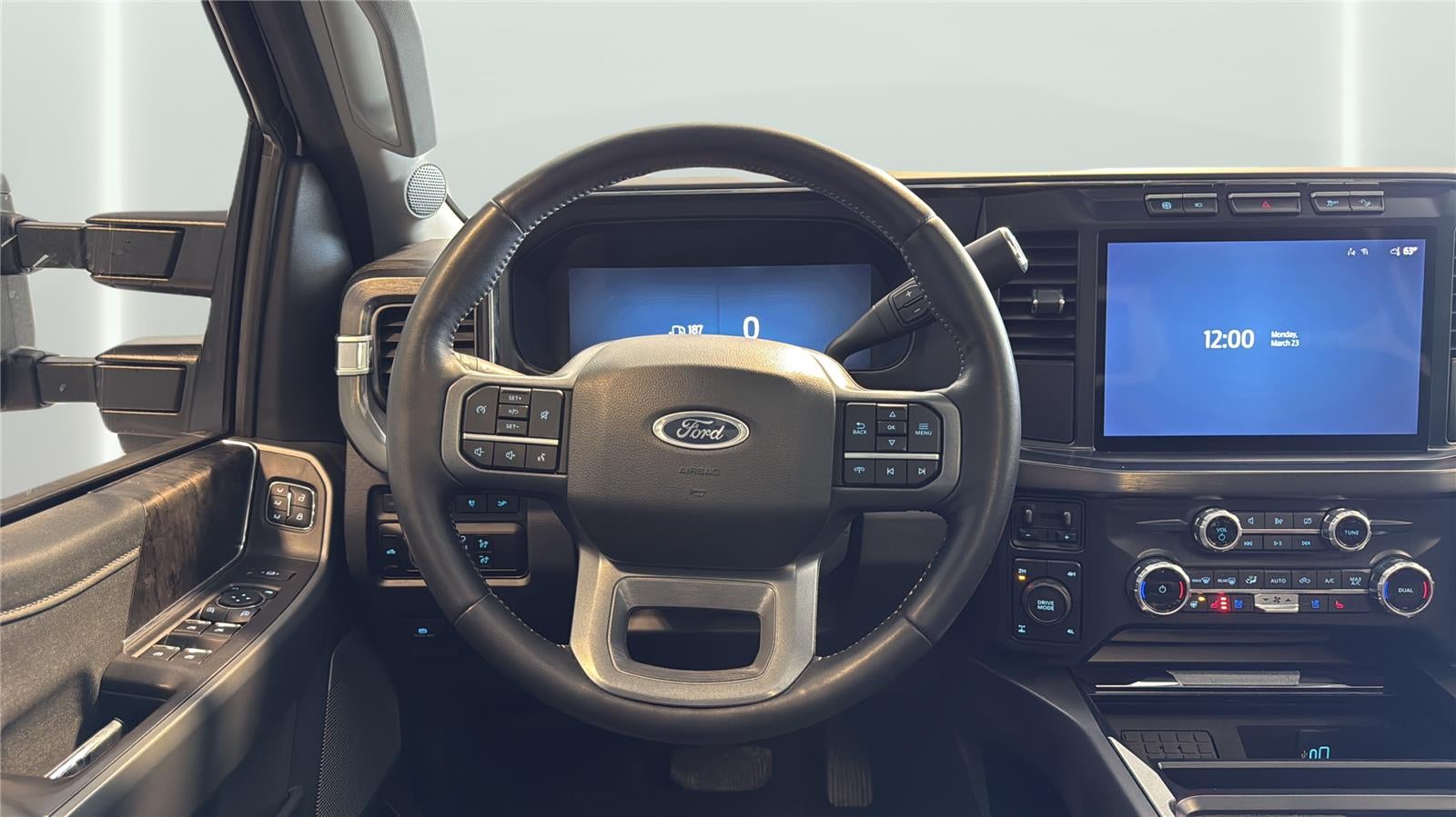 2024 Ford Super Duty F-250 SRW LARIAT