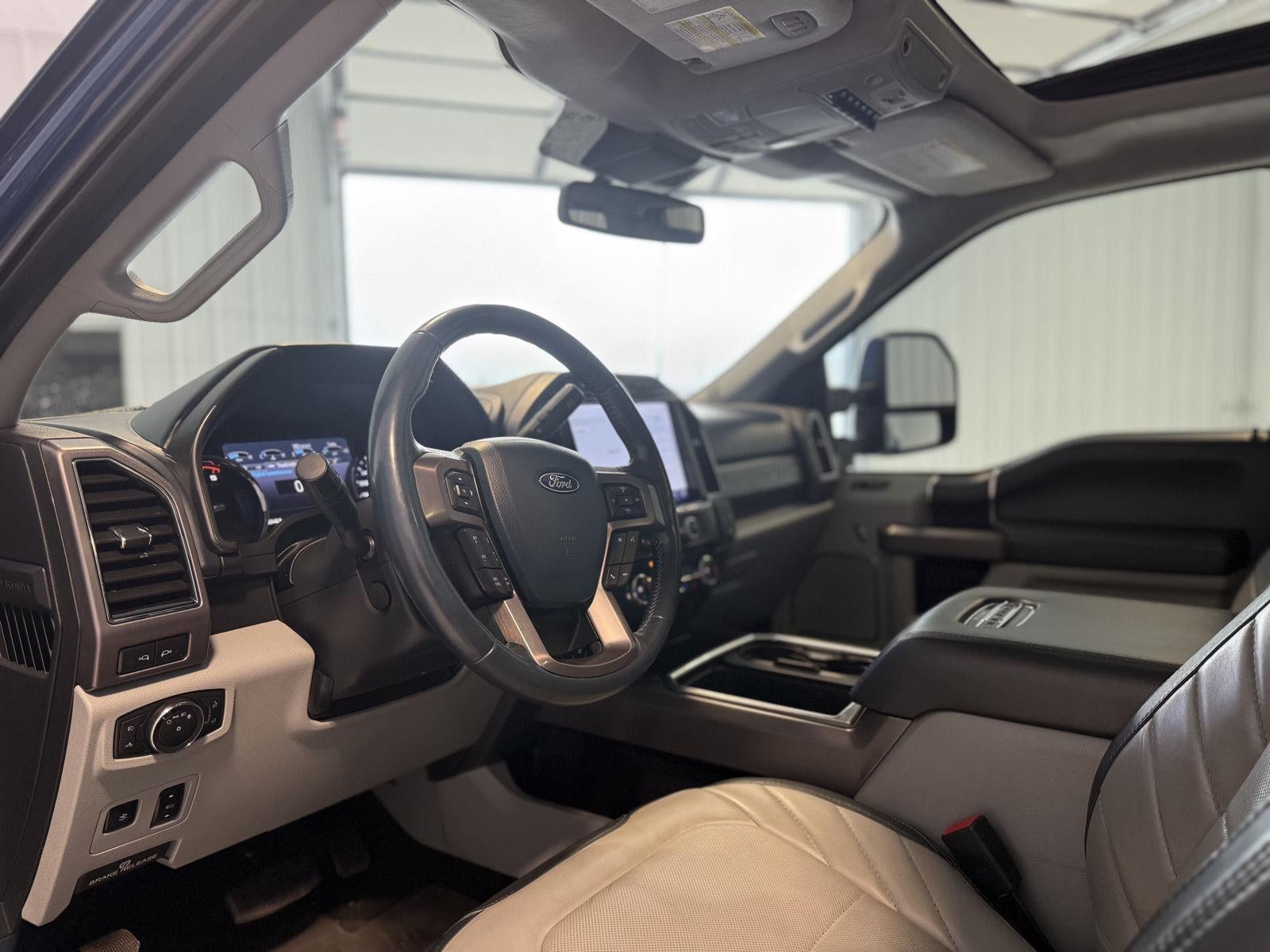 2022 Ford Super Duty F-450 DRW Limited