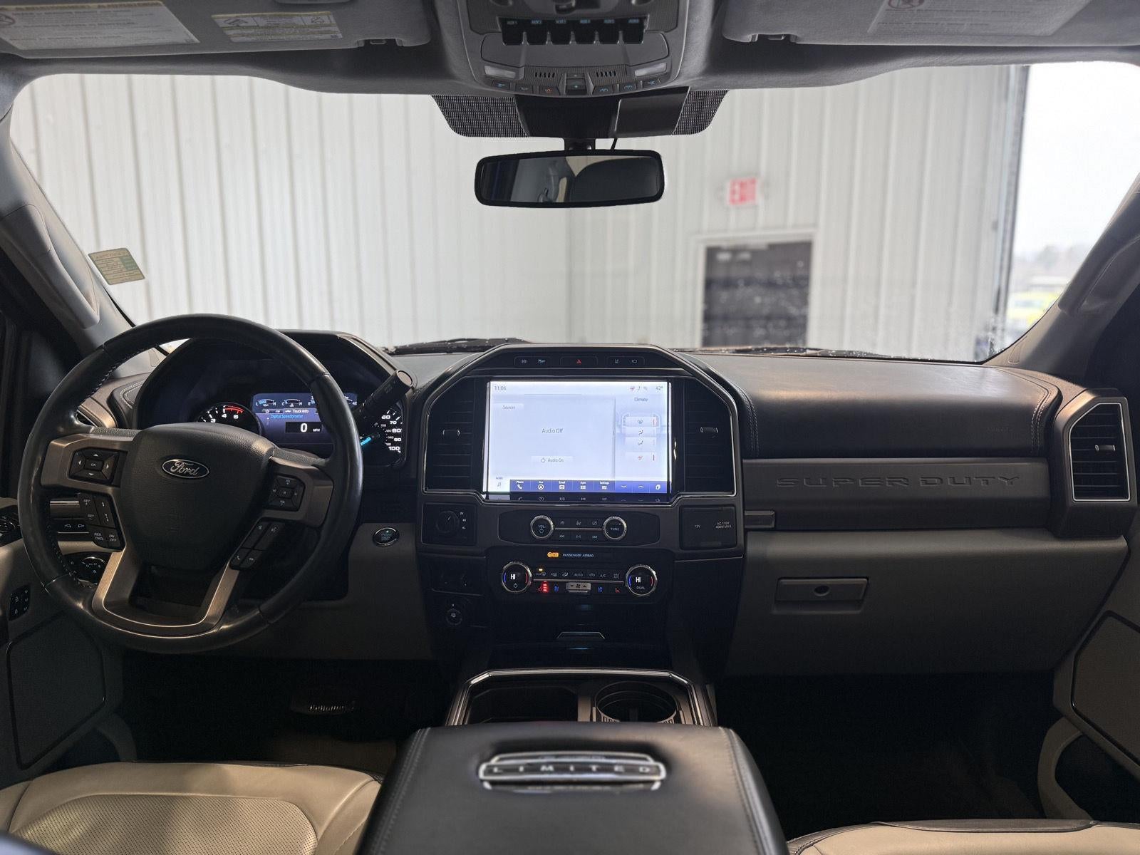 2022 Ford Super Duty F-450 DRW Limited