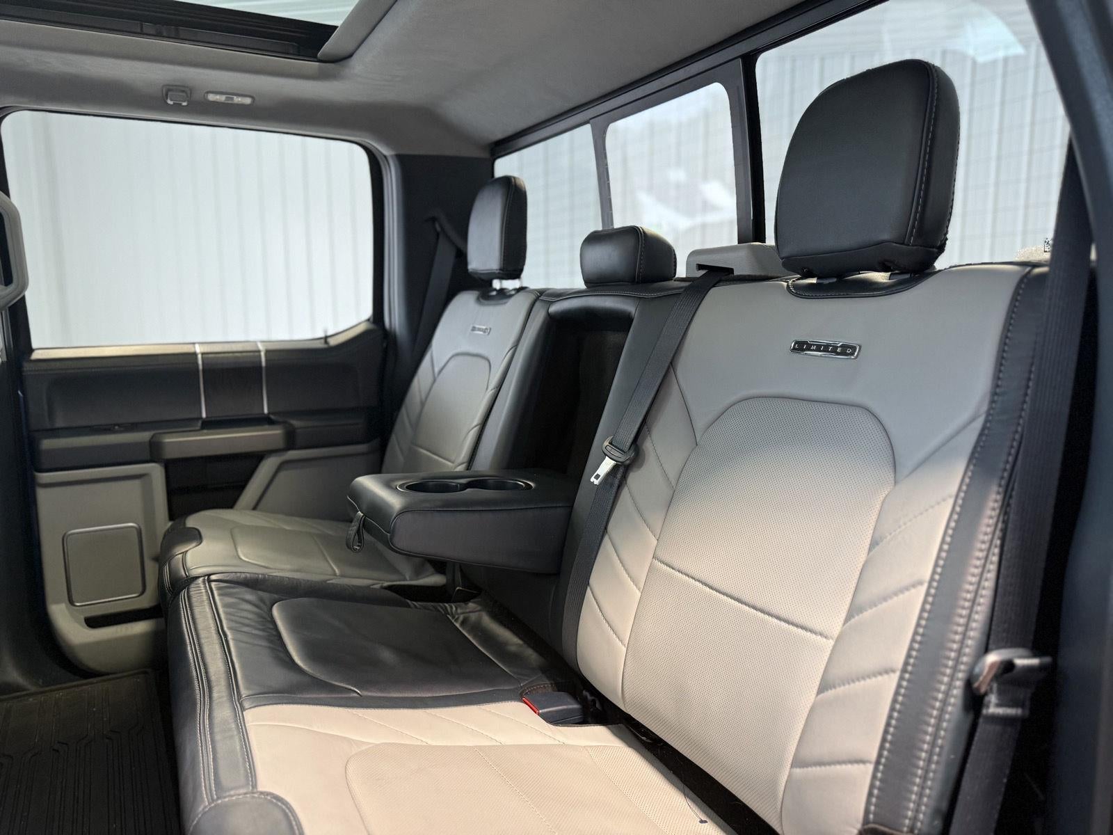 2022 Ford Super Duty F-450 DRW Limited