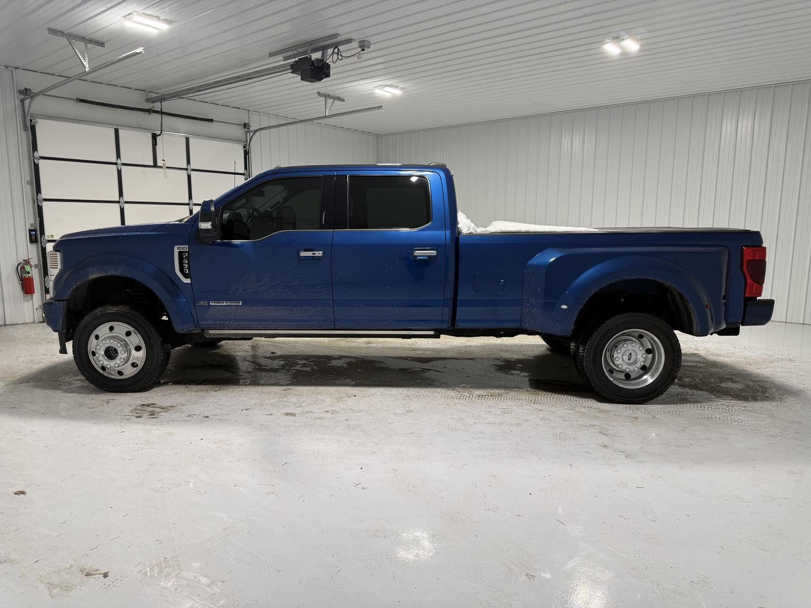 2022 Ford Super Duty F-450 DRW Limited