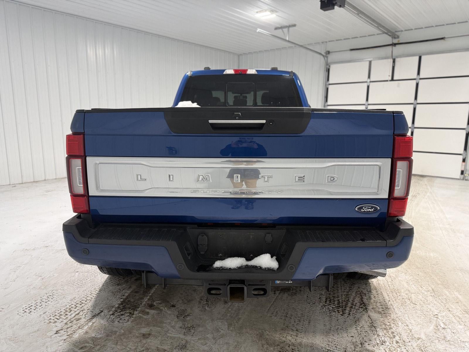 2022 Ford Super Duty F-450 DRW Limited