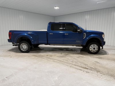 2022 Ford Super Duty F-450 DRW Limited