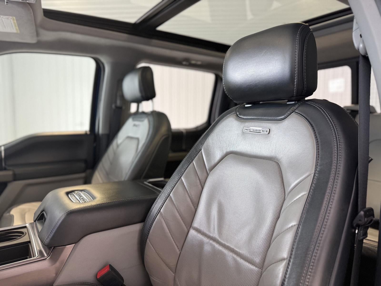 2022 Ford Super Duty F-450 DRW Limited