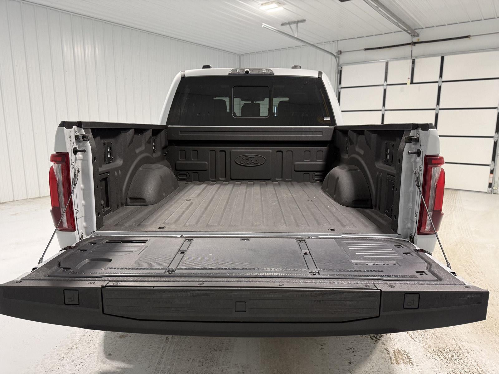 2025 Ford F-150 Raptor R