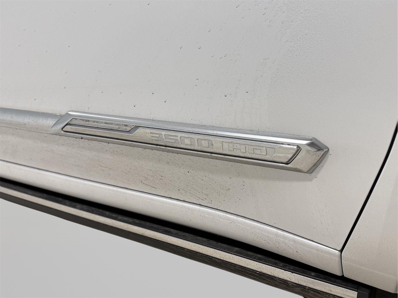 2025 Chevrolet Silverado 3500HD High Country