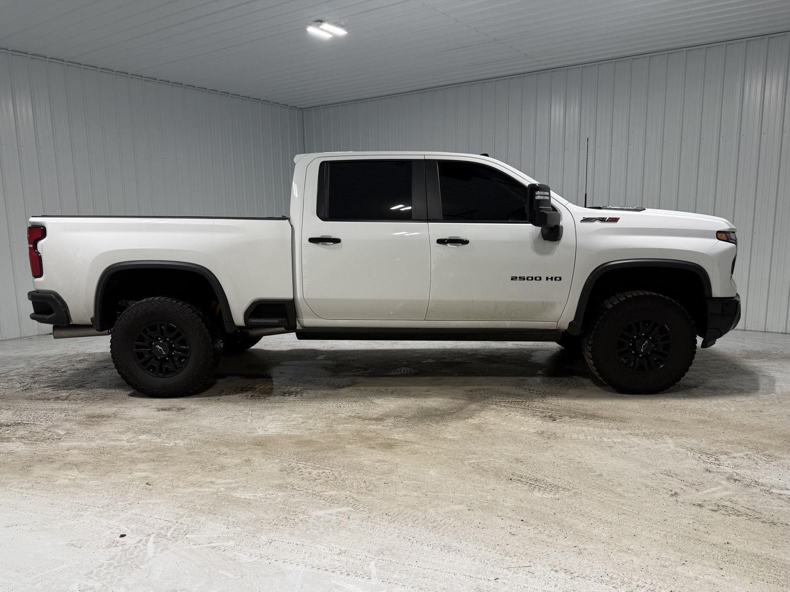 2025 Chevrolet Silverado 2500HD ZR2