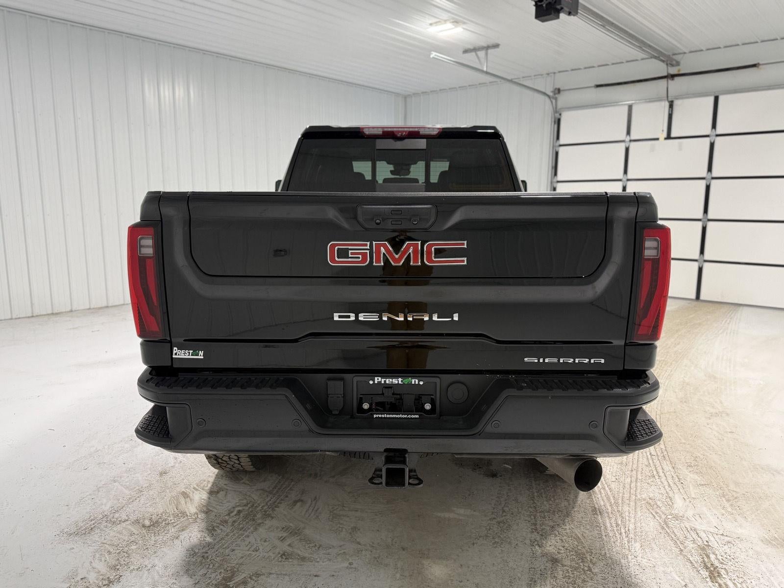 2024 GMC Sierra 2500HD Denali