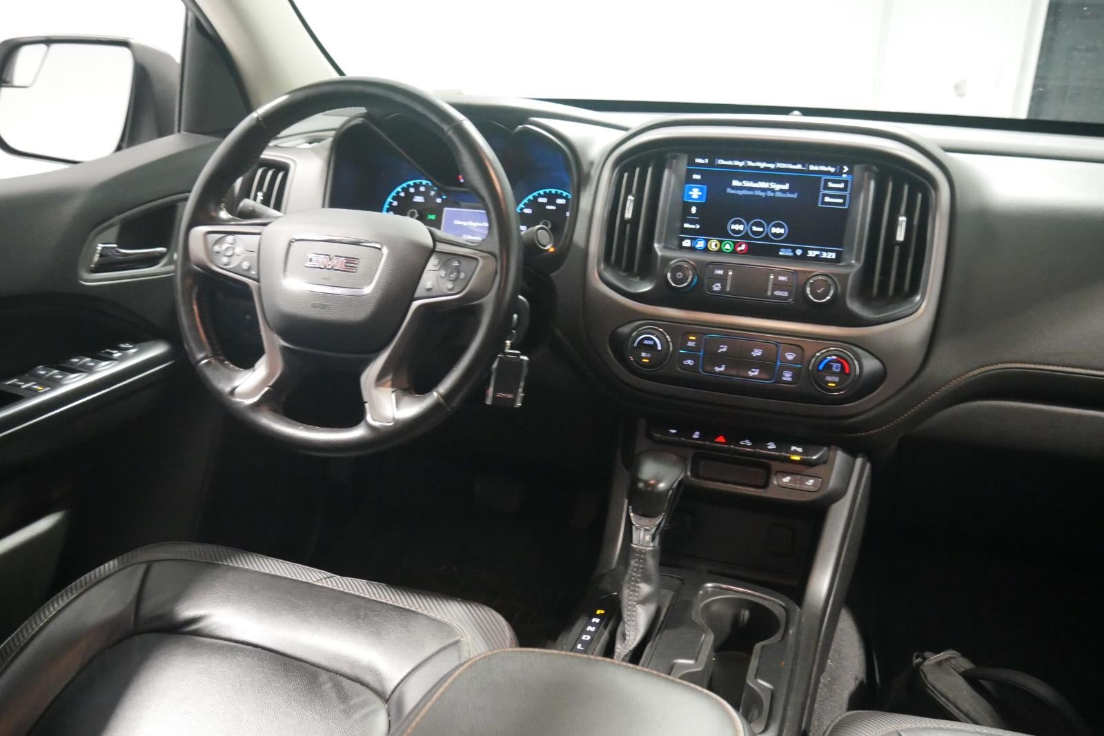 2022 GMC Canyon 4WD AT4 w/Leather