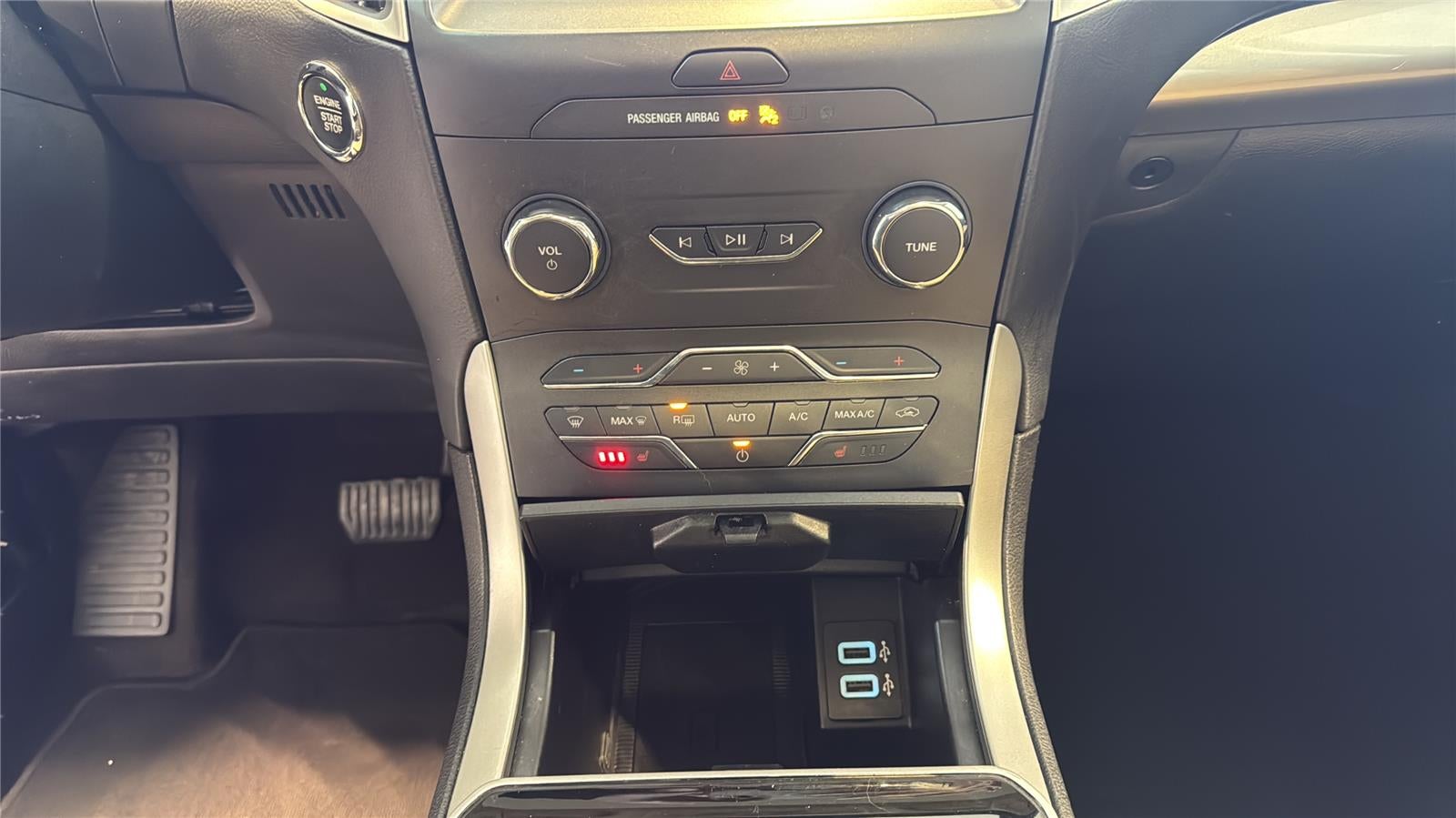 2020 Ford Edge SEL