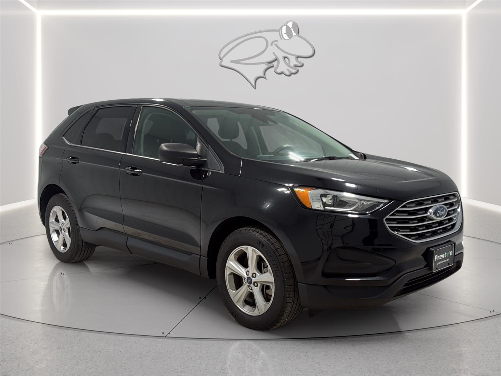 2022 Ford Edge SE
