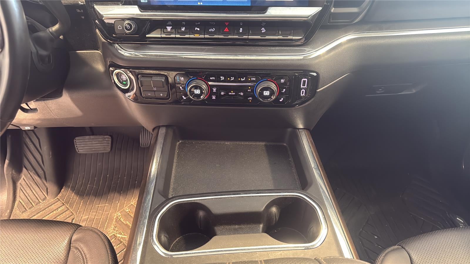 2024 Chevrolet Silverado 2500hd Hictry