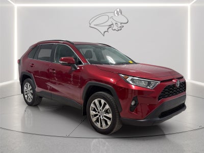 2020 Toyota RAV4 XLE Premium