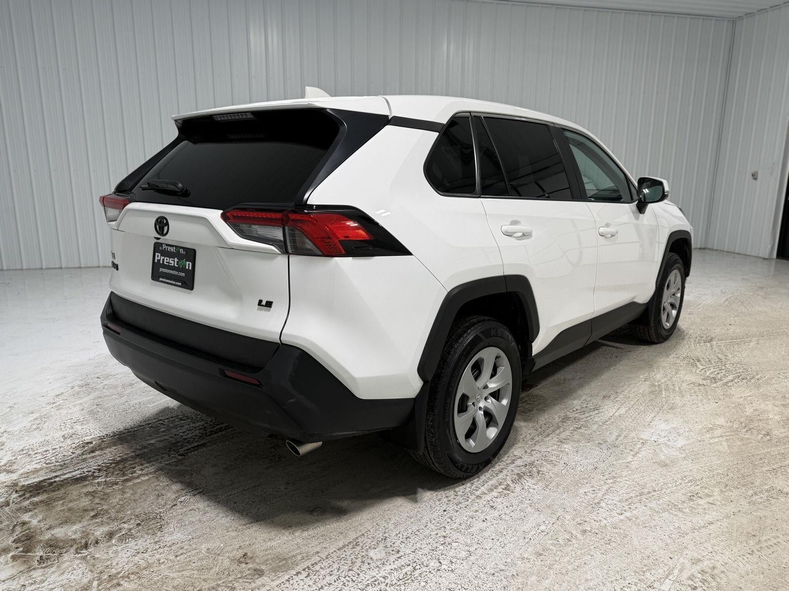 2023 Toyota RAV4 LE