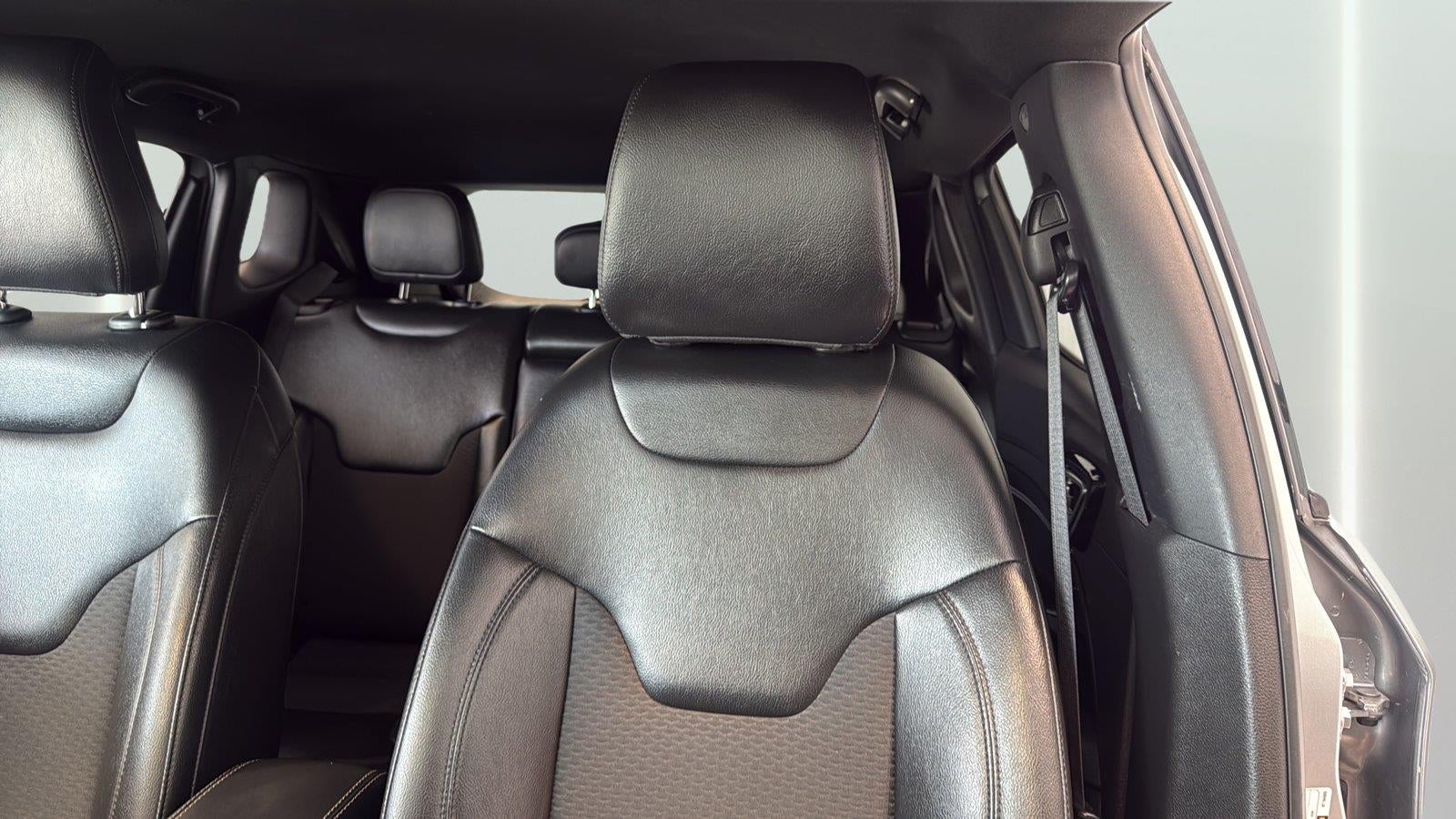 2022 Jeep Compass Altitude