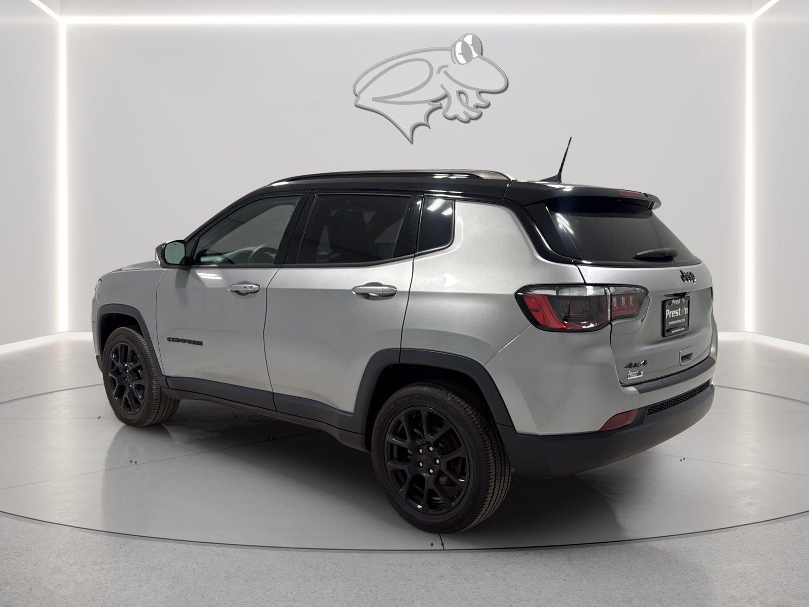 2022 Jeep Compass Altitude