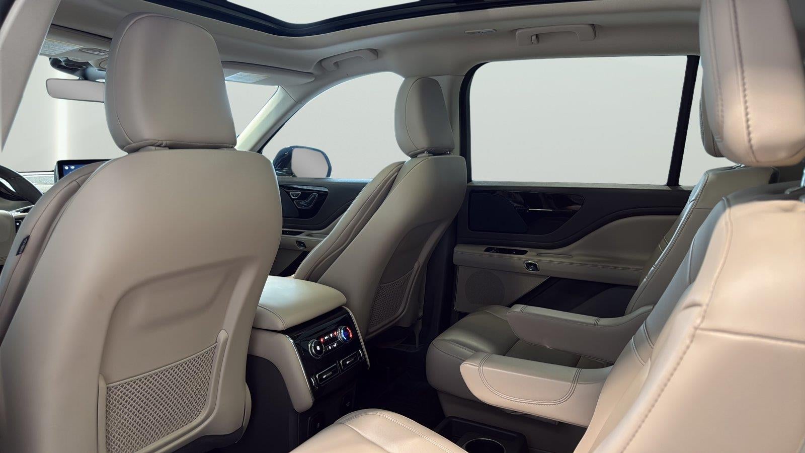 2023 Lincoln Aviator Standard