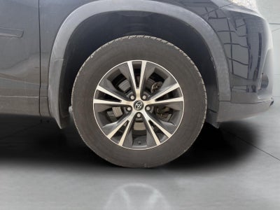 2018 Toyota Highlander LE Plus