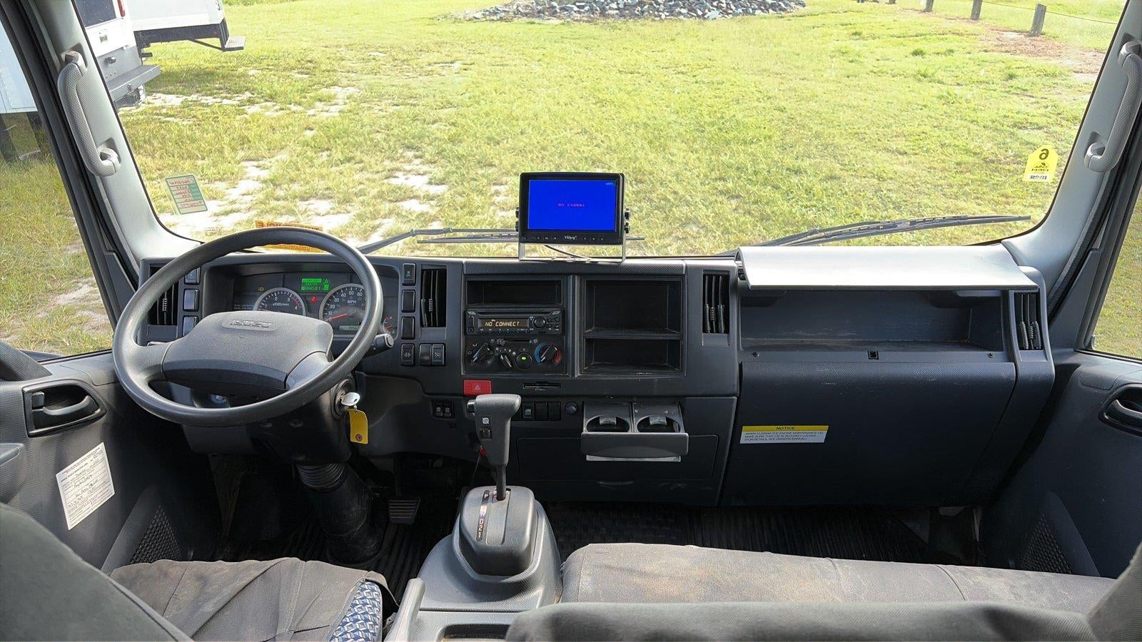 2023 Isuzu Nrr Base