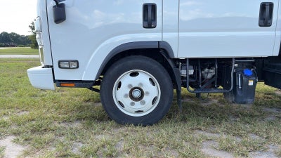 2023 Isuzu Nrr Base