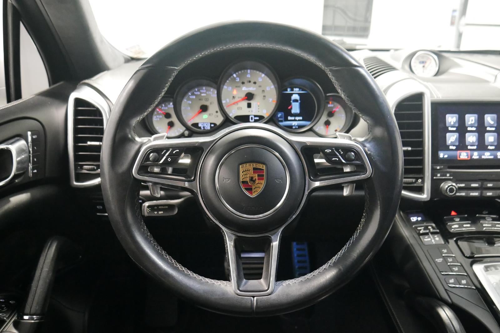 2017 Porsche Cayenne Turbo