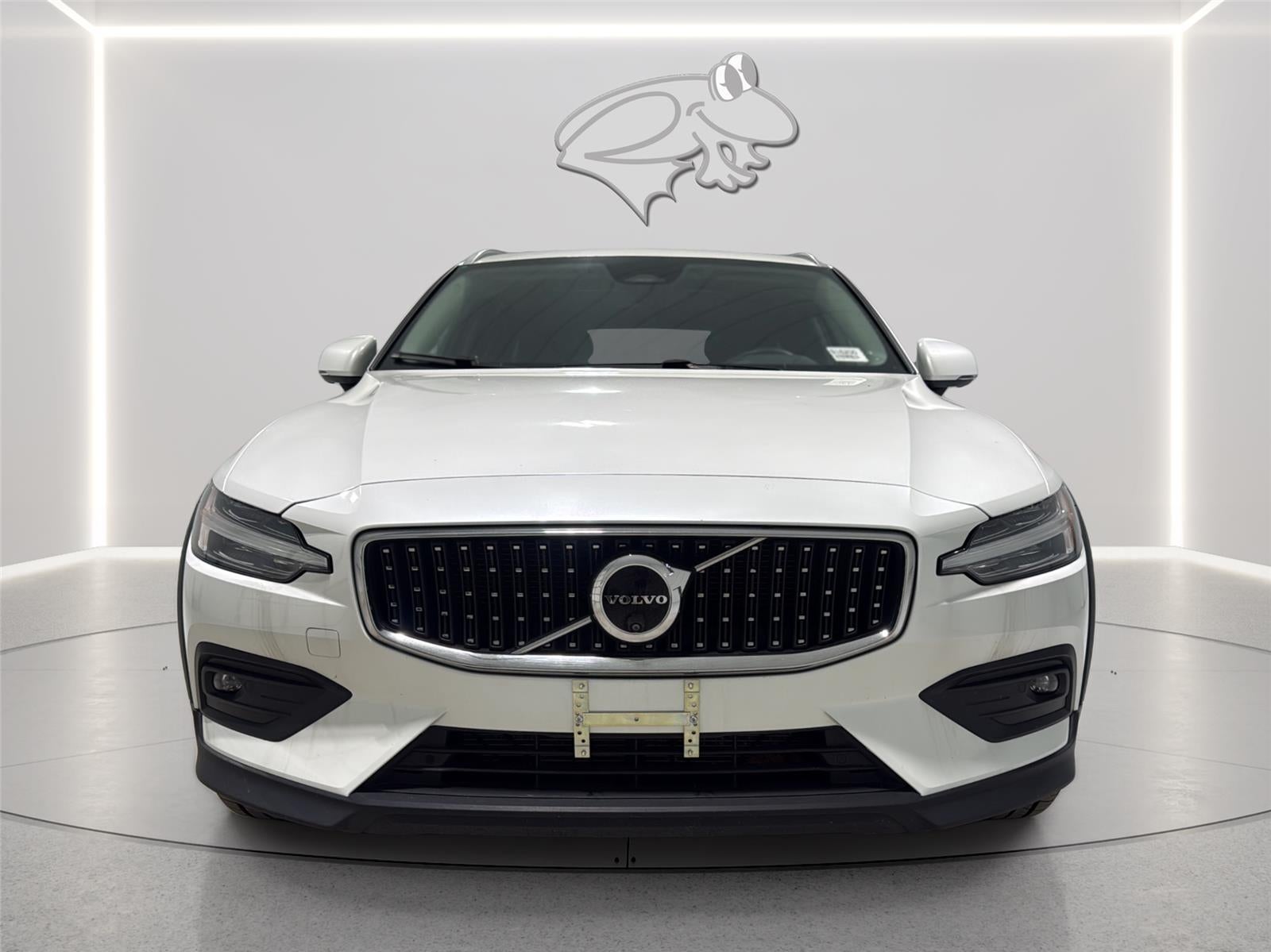 2025 Volvo V60 Cross Country Plus